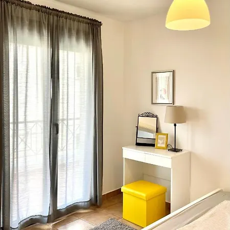 Seafront Maisonette Pefkochori