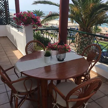 Holiday home Seafront Maisonette