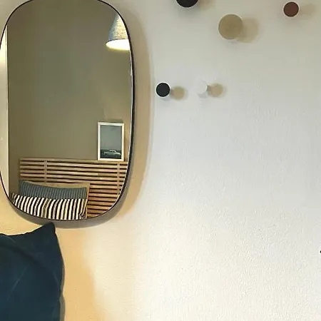 別荘 Seafront Maisonette *