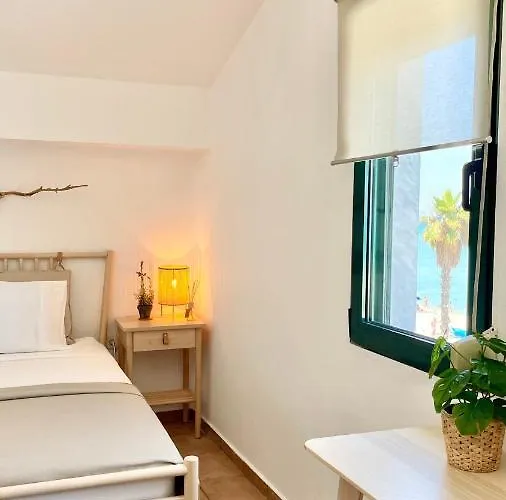 Seafront Maisonette * Pefkochori