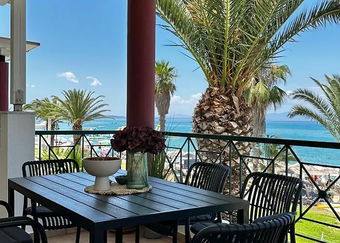 Seafront Maisonette Pefkochori