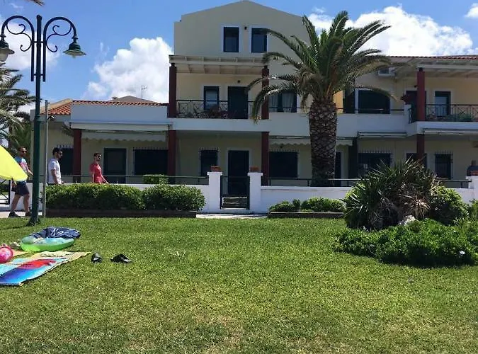 Seafront Maisonette Hébergement de vacances Pefkochori